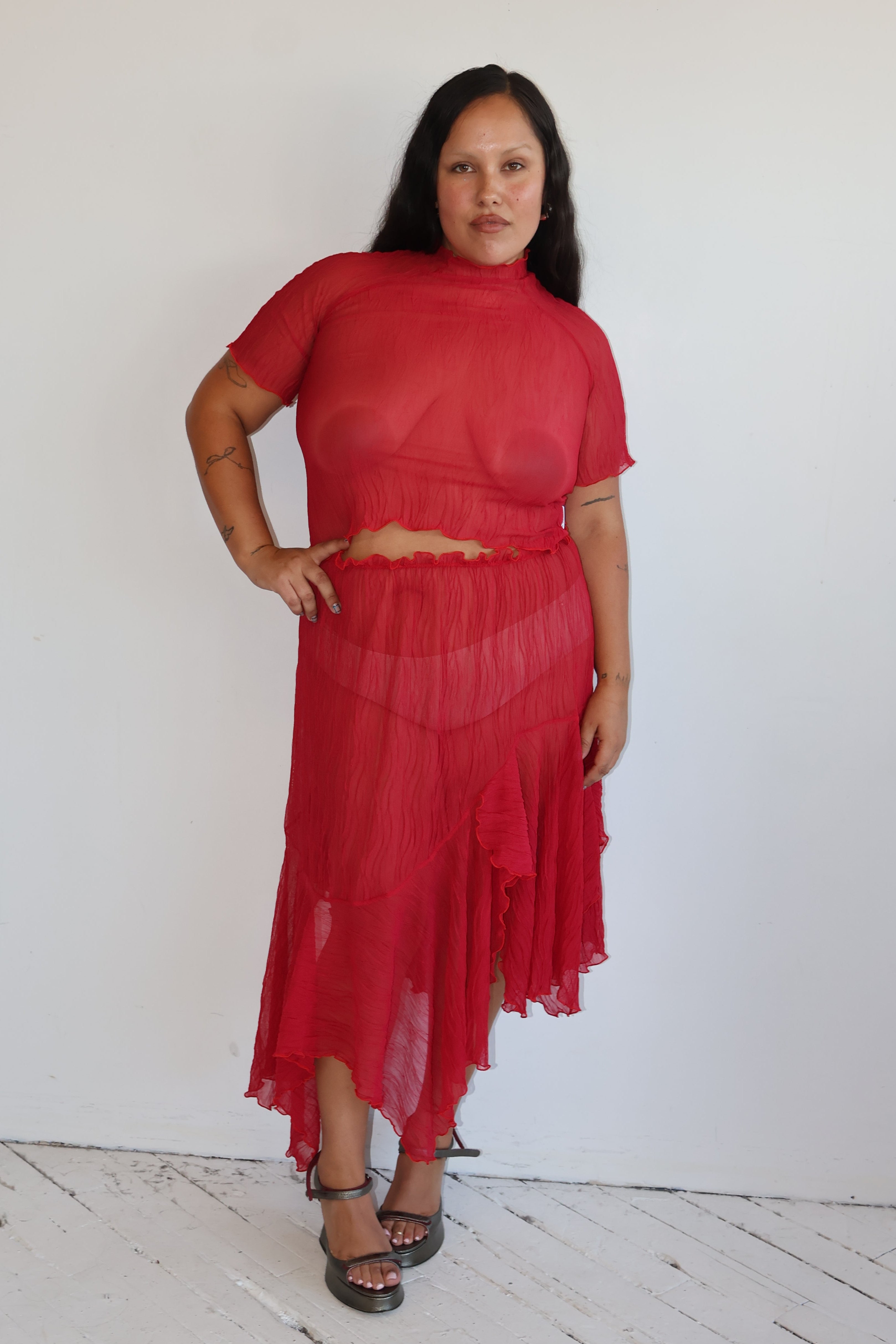 Ester Manas - Red Top