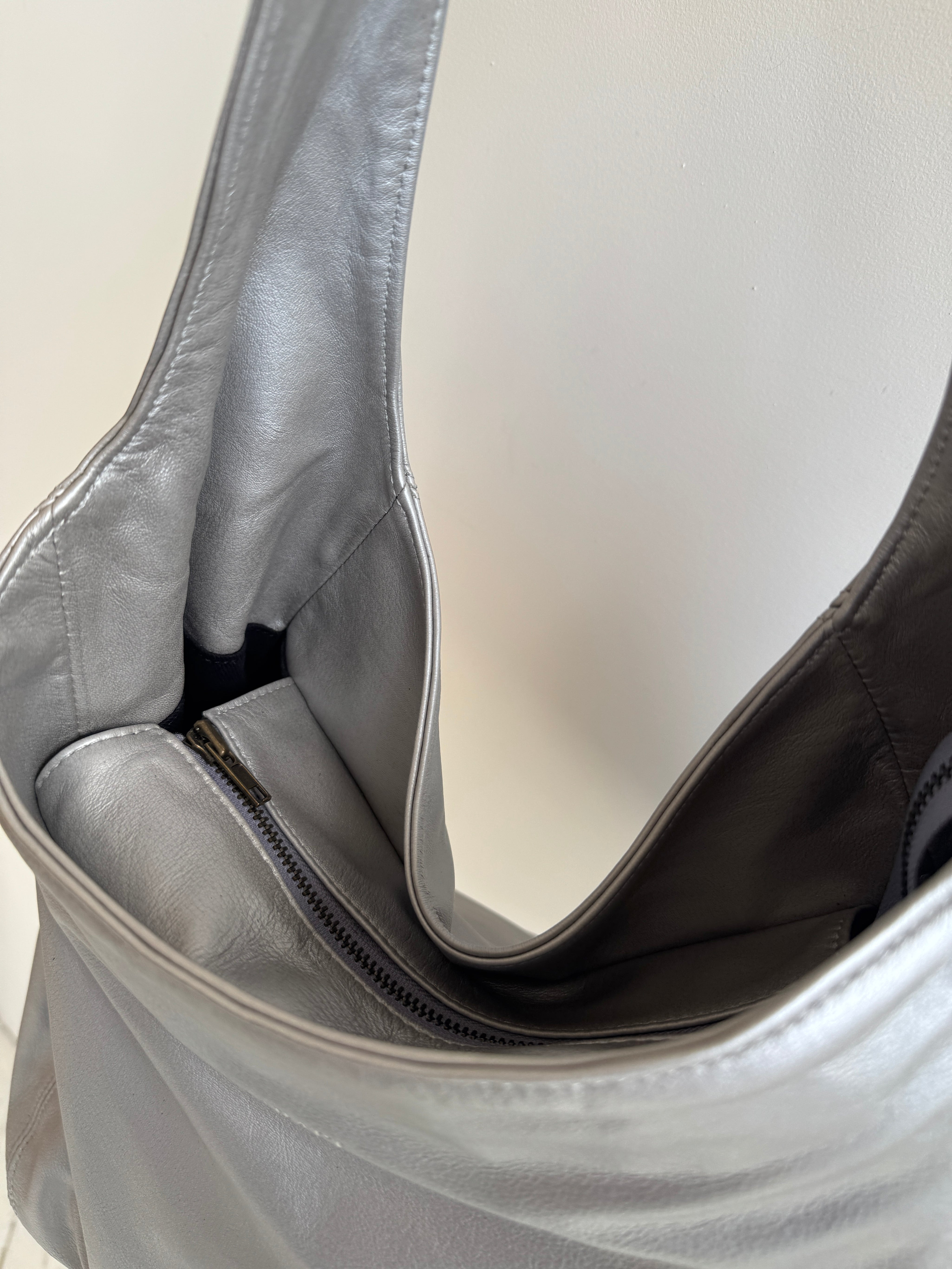 Maraki - Silver Desta Bag