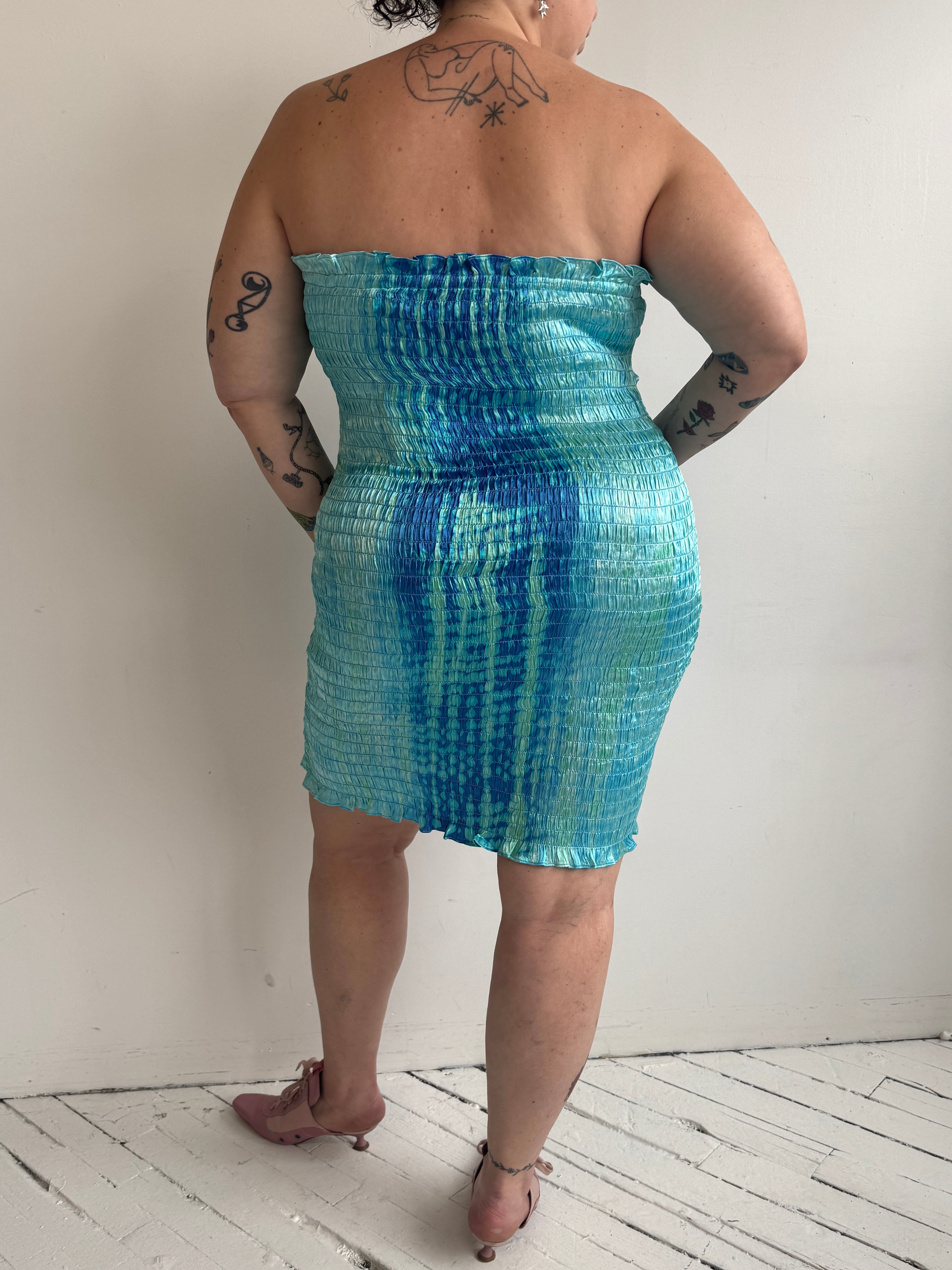NBNW - Icy Smocked Tube Dress (XL-2X)