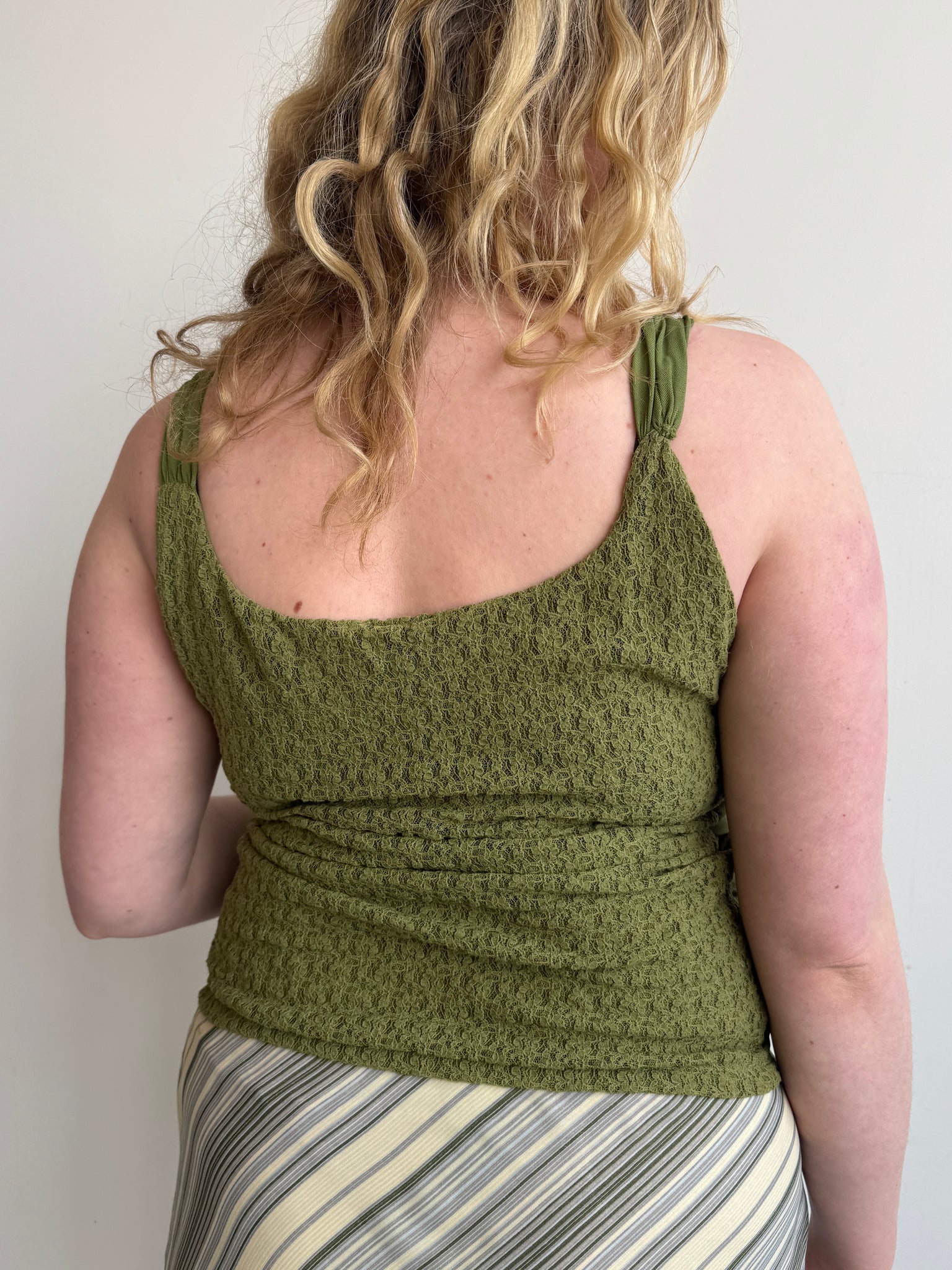 Vintage - Green Lace Tank (XL)