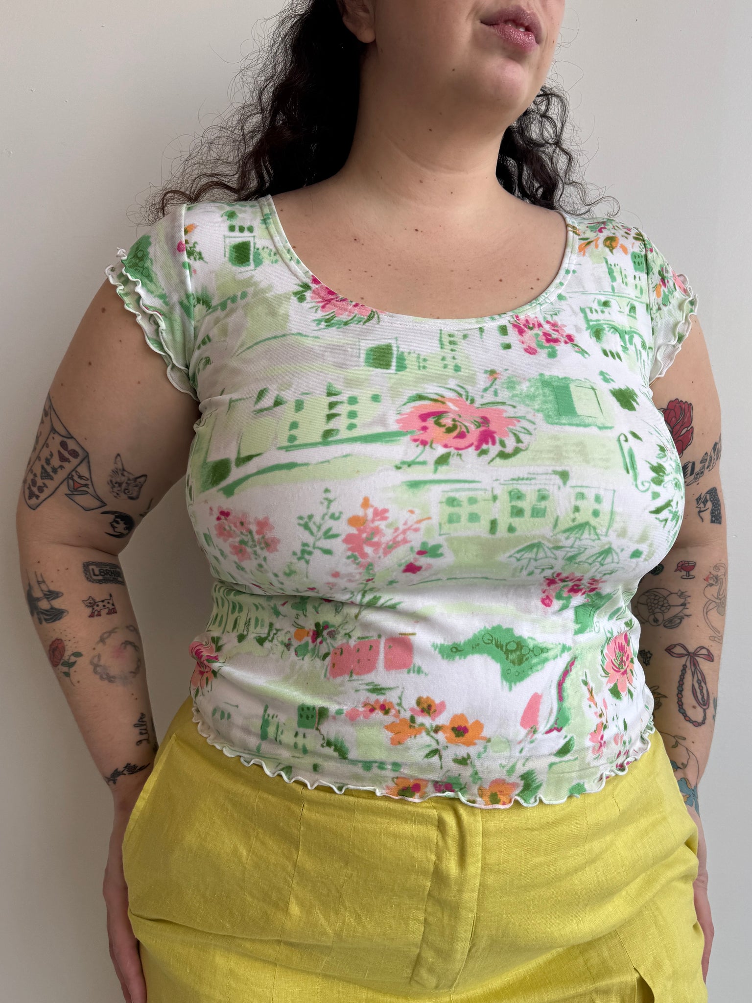 Vintage - Floral Mesh Short Sleeve Top (1X)