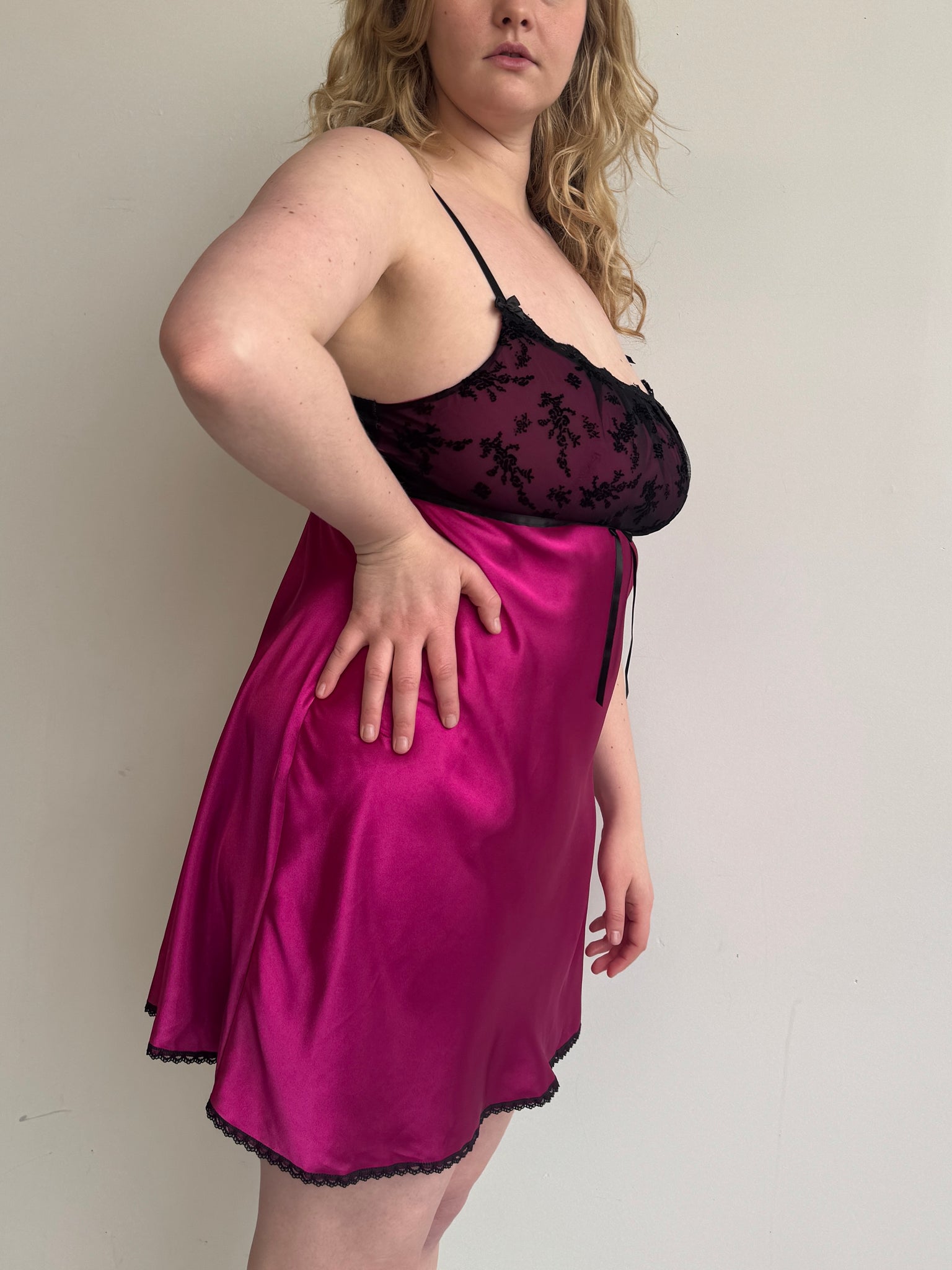 Vintage - Fuchsia and Black Slip Dress (L/XL)