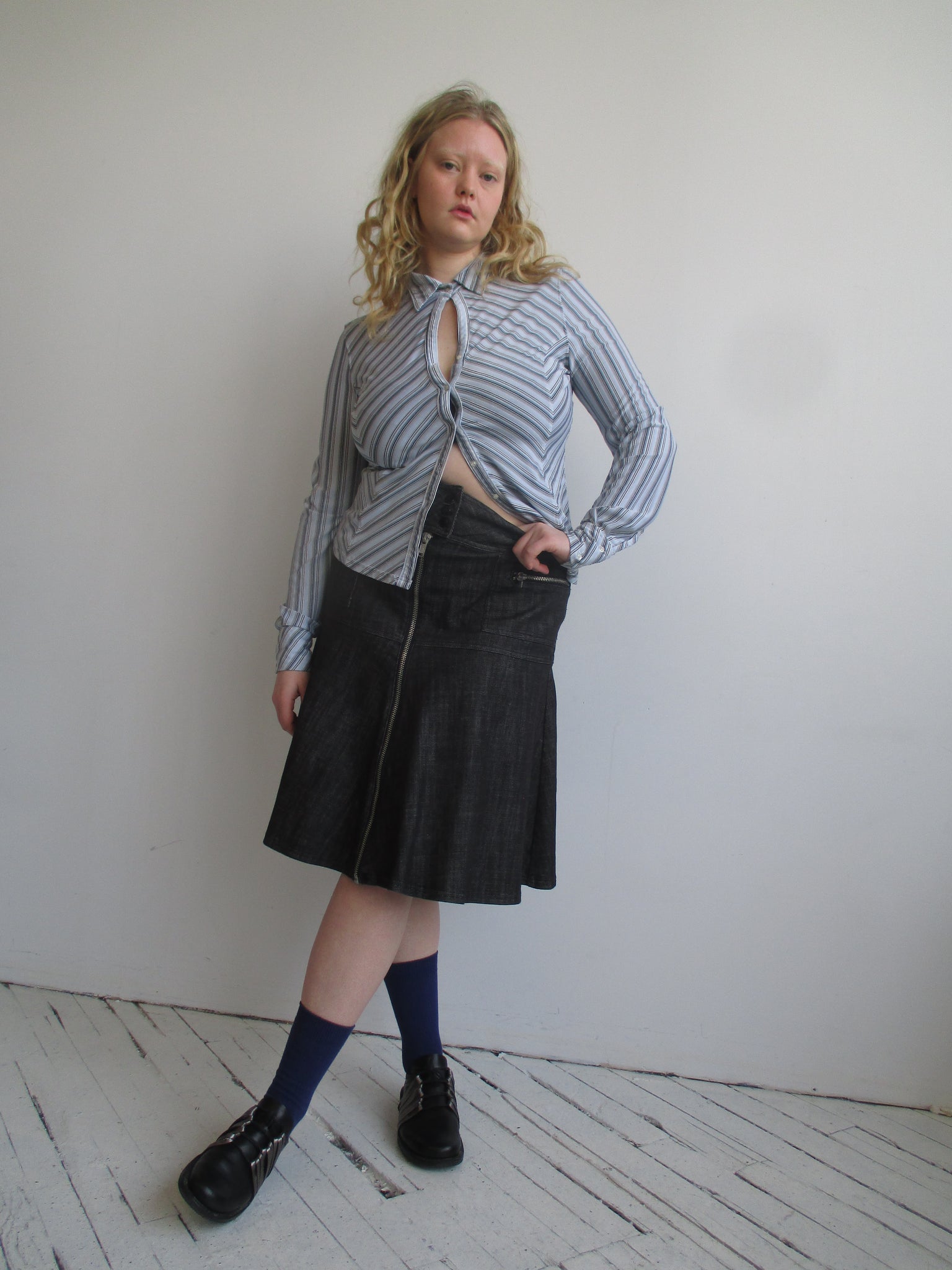 Vintage - Black Denim Zip Front Skirt (XL)