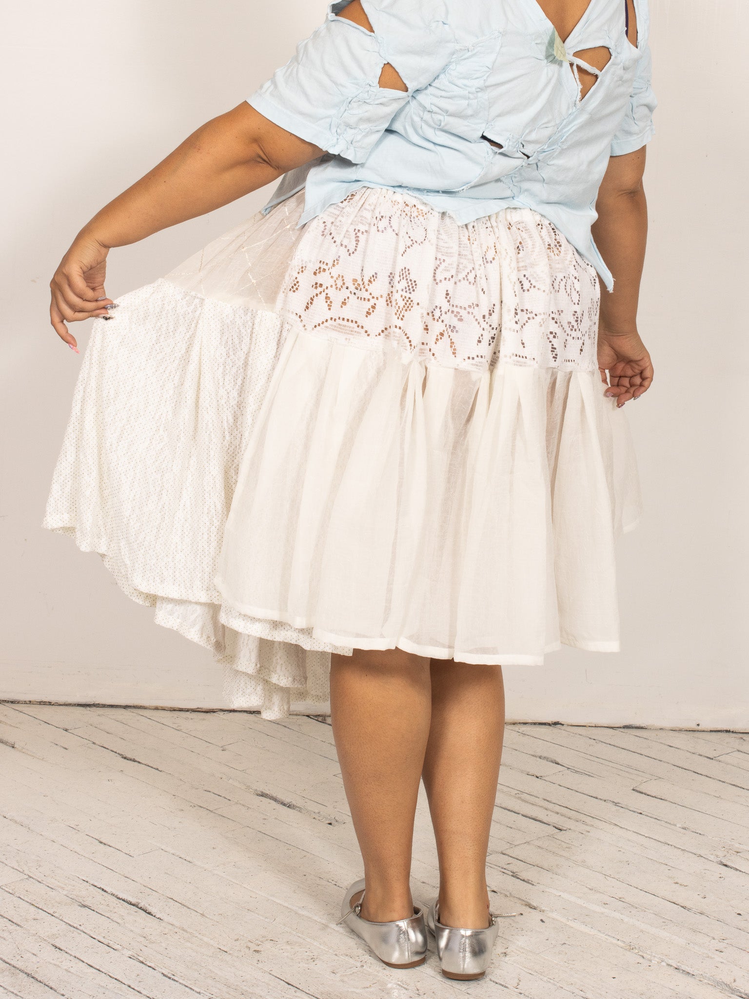 makmak - White Lace Asymmetrical Skirt (S-5X)