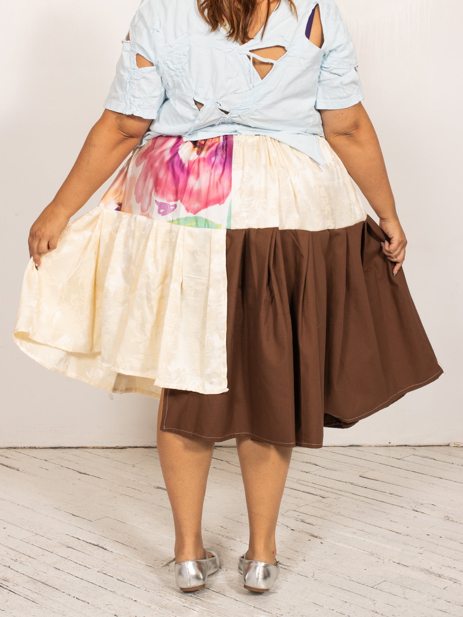 makmak - Cream & Floral Asymmetrical Skirt (S-5X)