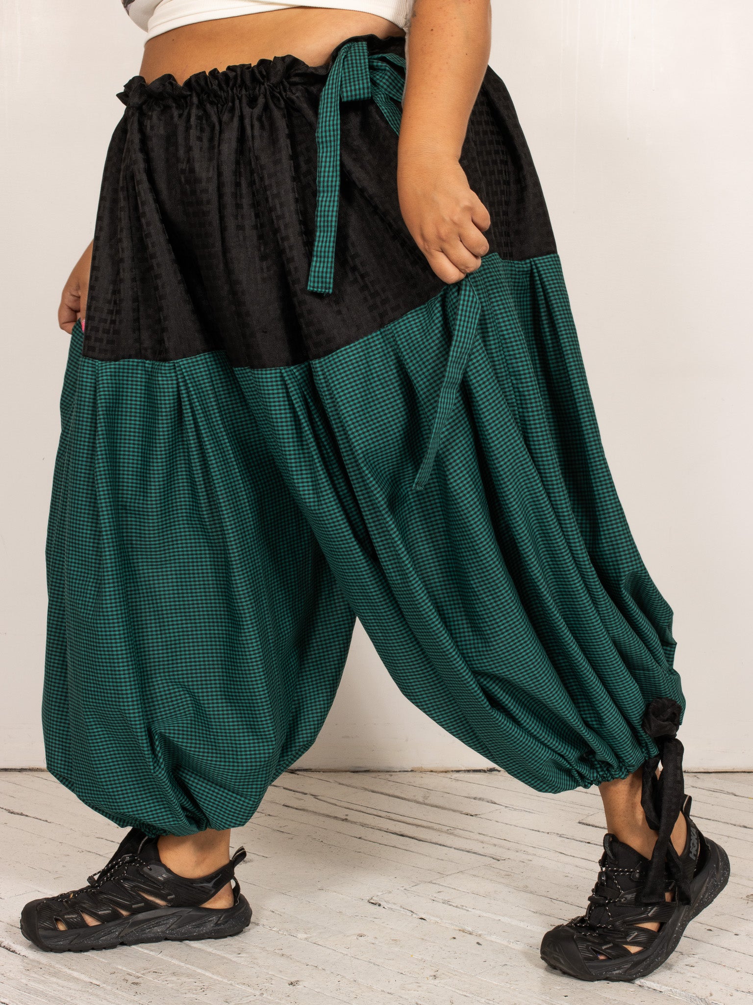 makmak - Black + Green Bloomers (S-5X)