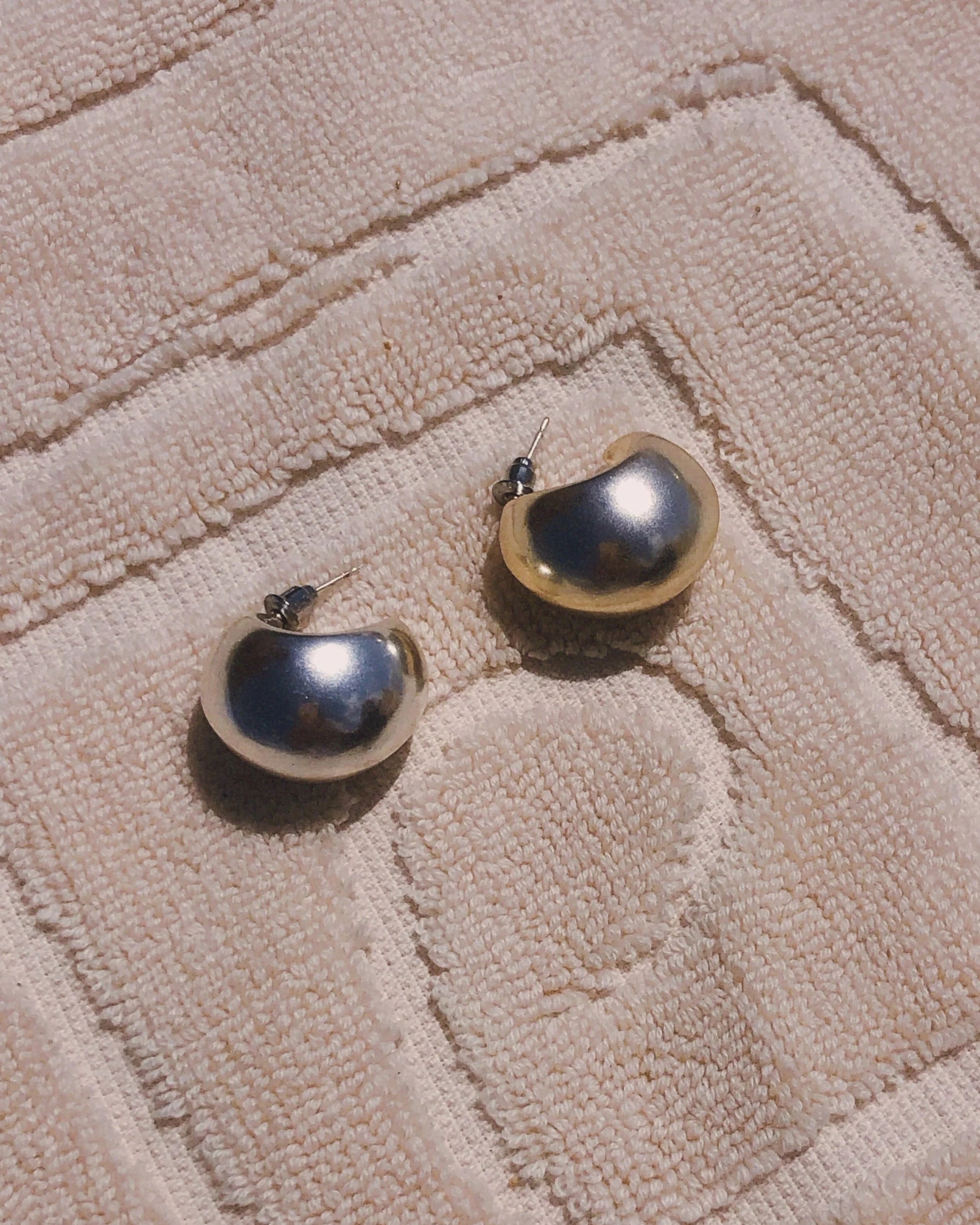 Casa Clara - Justine Silver Hoop Earrings