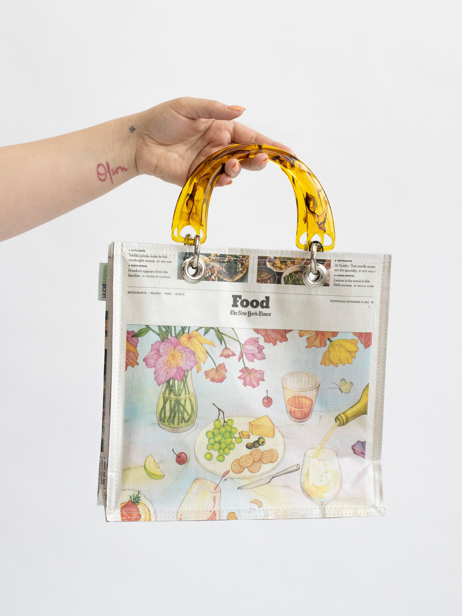 Couture Planet - “Food + Wine" Bag