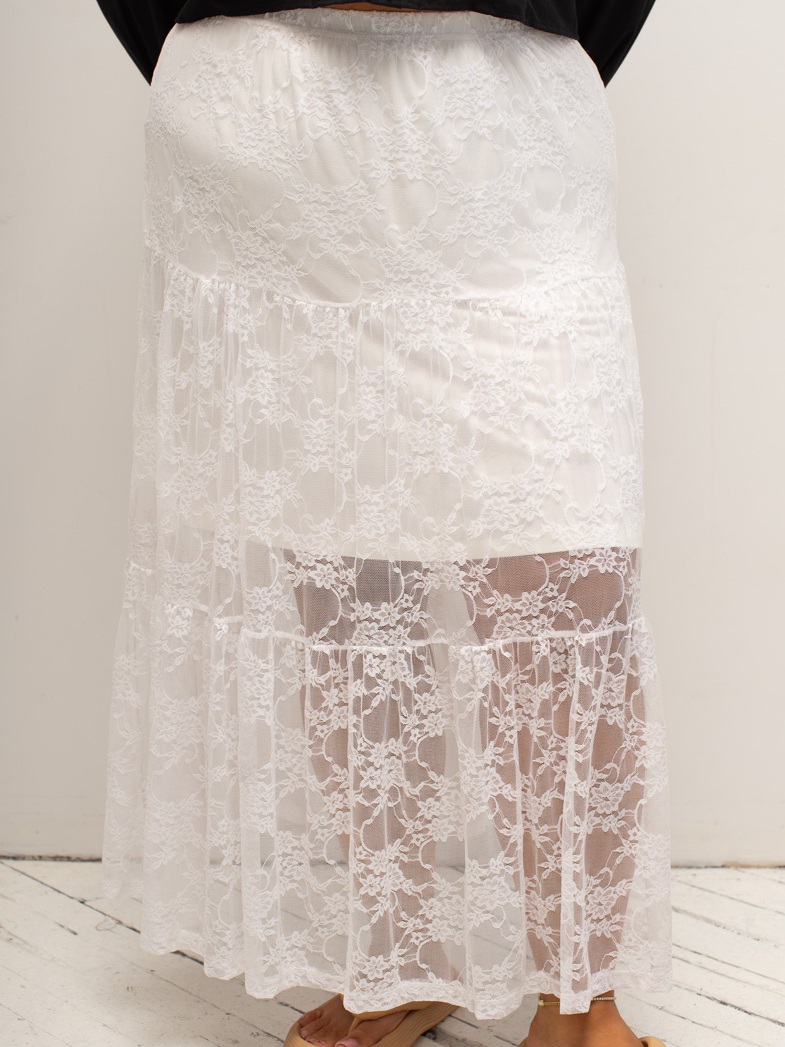 【NONCODE】Viren Lace Tiered Skirt Evening Ivory Long Lace Skirt with Crochet Tier Details