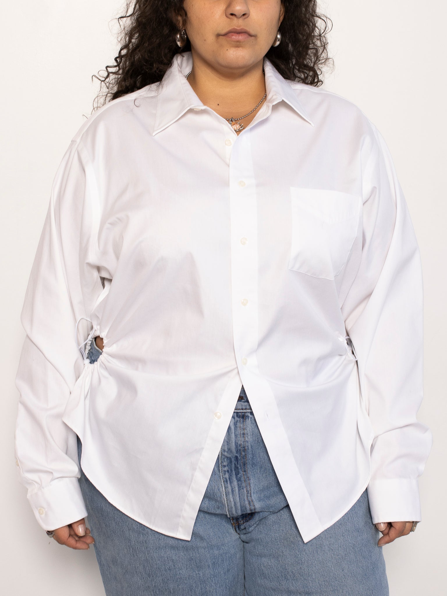 Nena Hansen - White Button Down (1X)