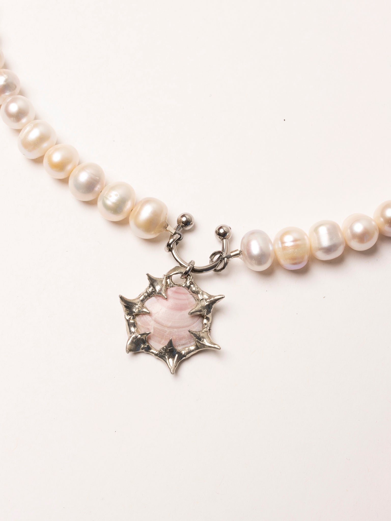 My Dearest World - Pearl Spiky Pink Shell Necklace