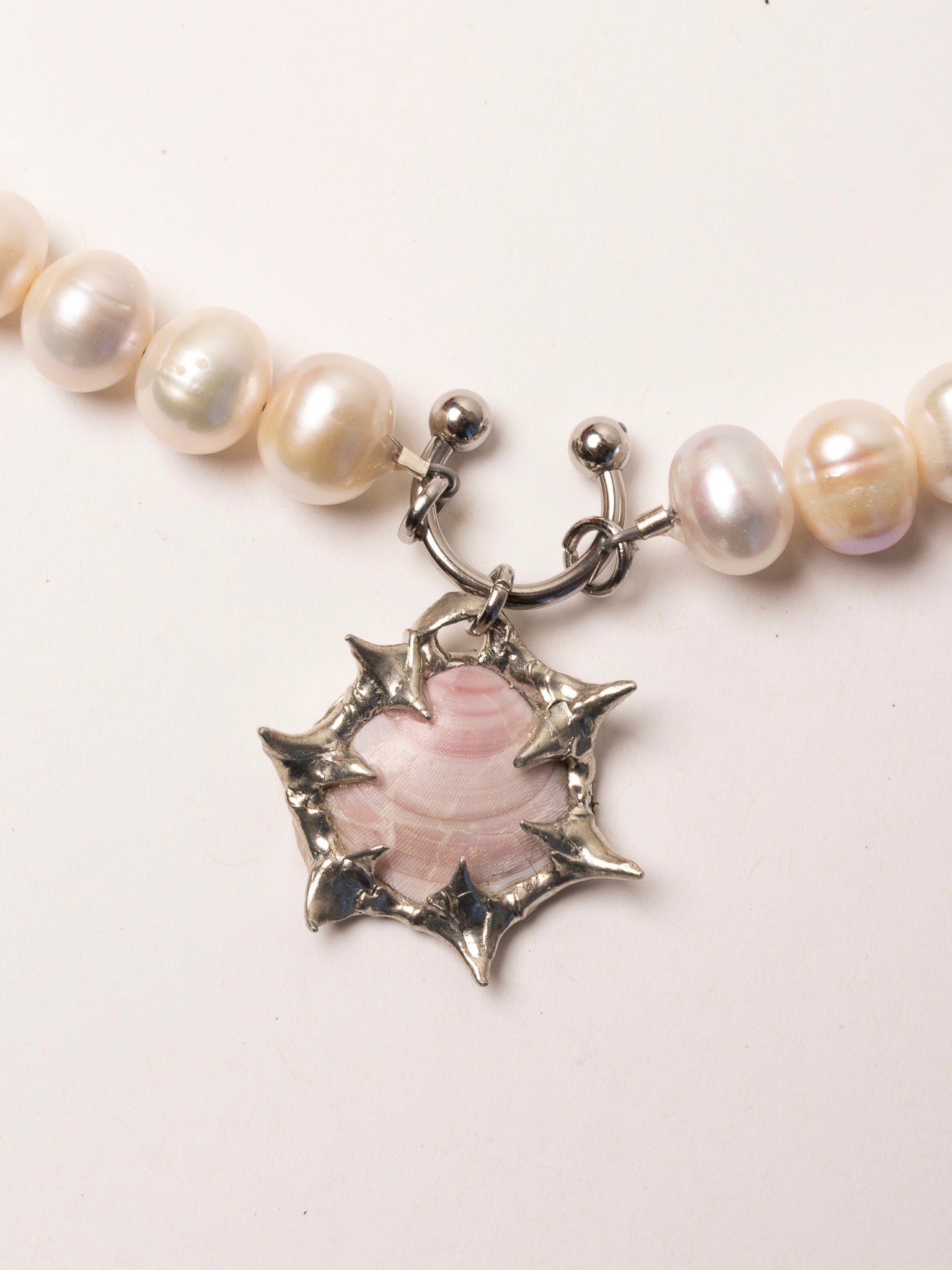 My Dearest World - Pearl Spiky Pink Shell Necklace