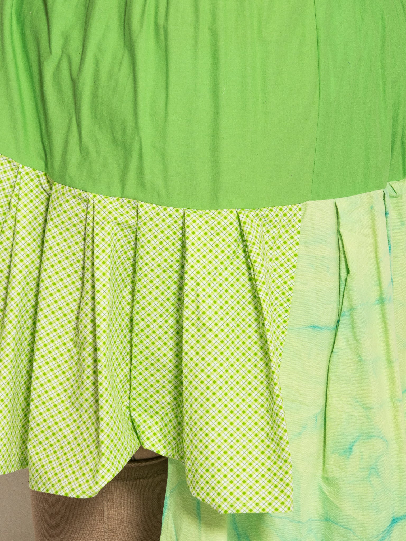 makmak - Lime Asymmetrical Skirt (S-5X)