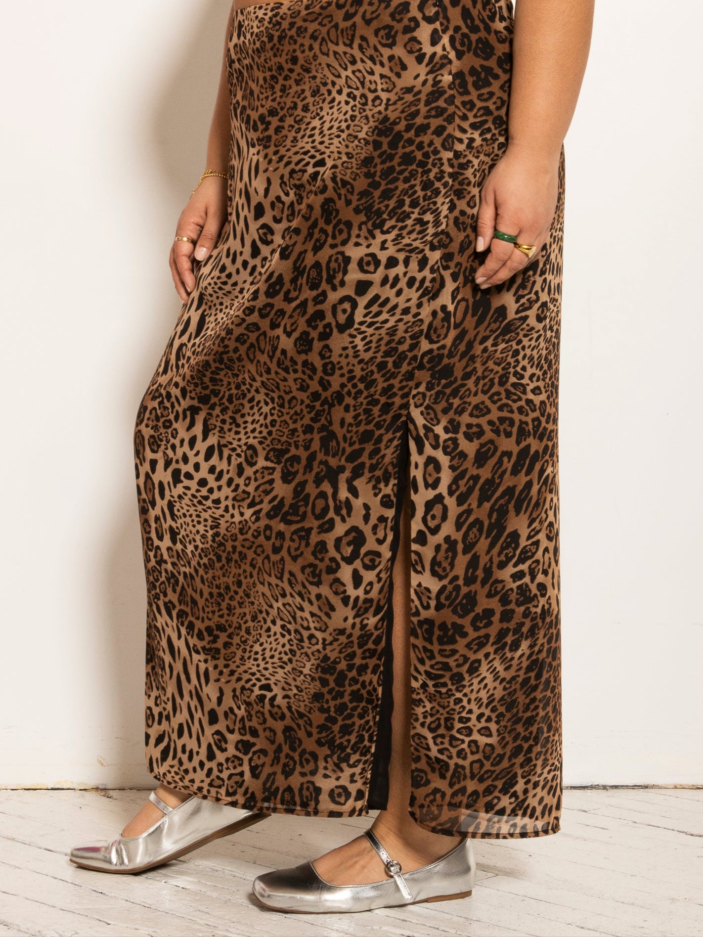 GIA/irl -  Bella Leopard Maxi Skirt